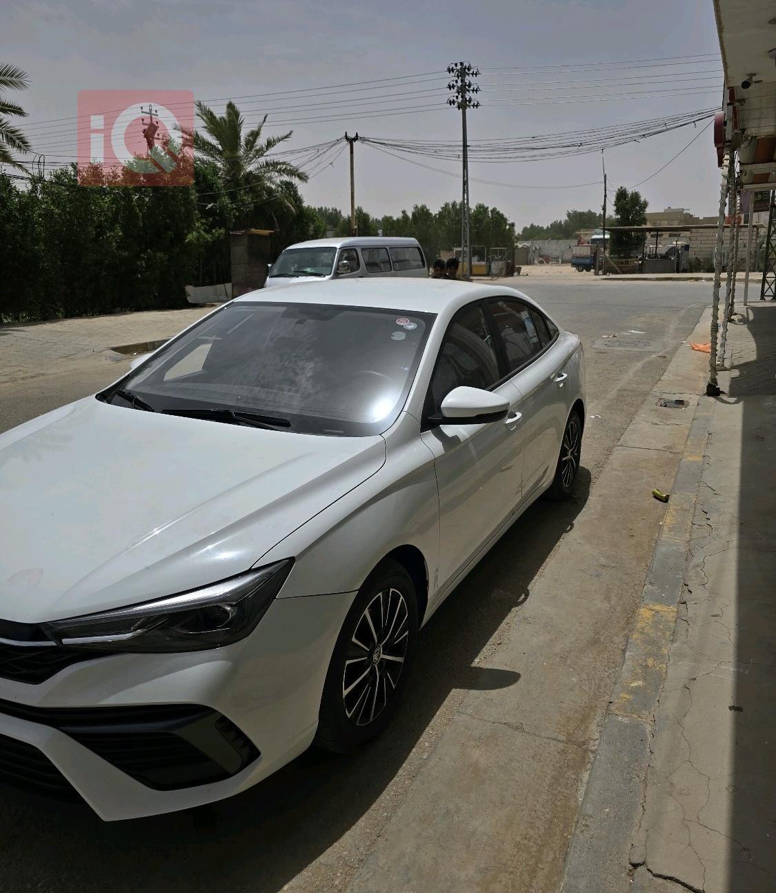 MG 5